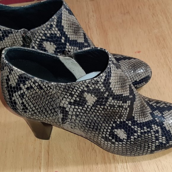Geox Respira Heels - Picture 1 of 3